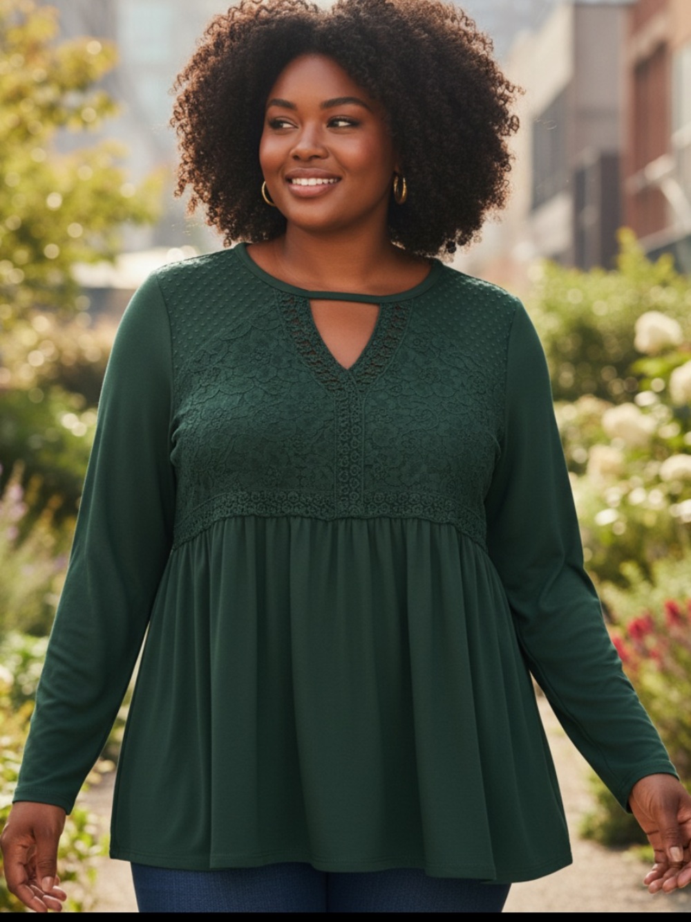 Women’s torrid Emerald Green Lace-Front Peasant Tunic size 2